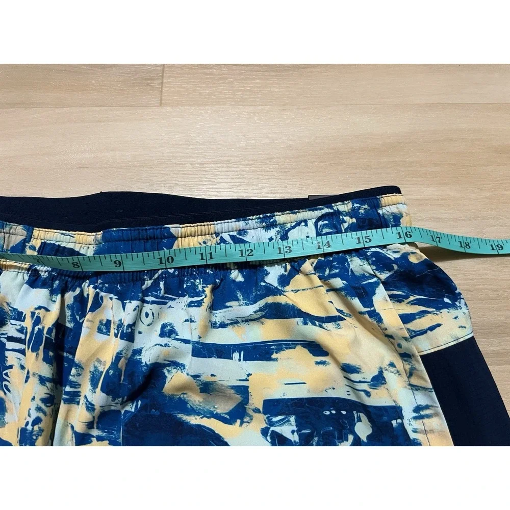 NWT DSG Men's 2-In-1 Stride Short 5